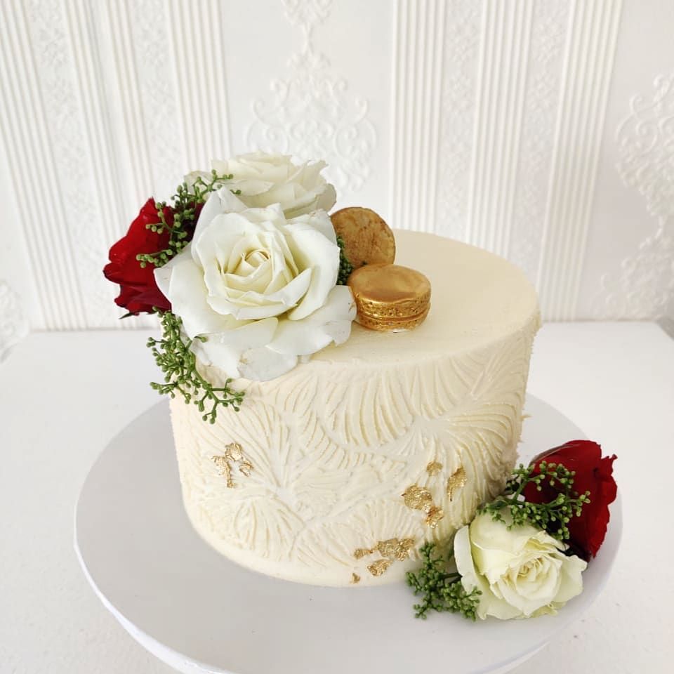 svc1 customized cake primary r1 (3)